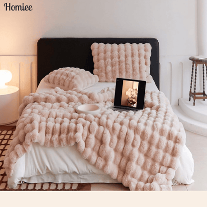Blankiee – Ultra Soft Faux Fur Weighted Blanket - Homiee